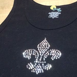 Black ribbed tank top with fleur-de-lis bling